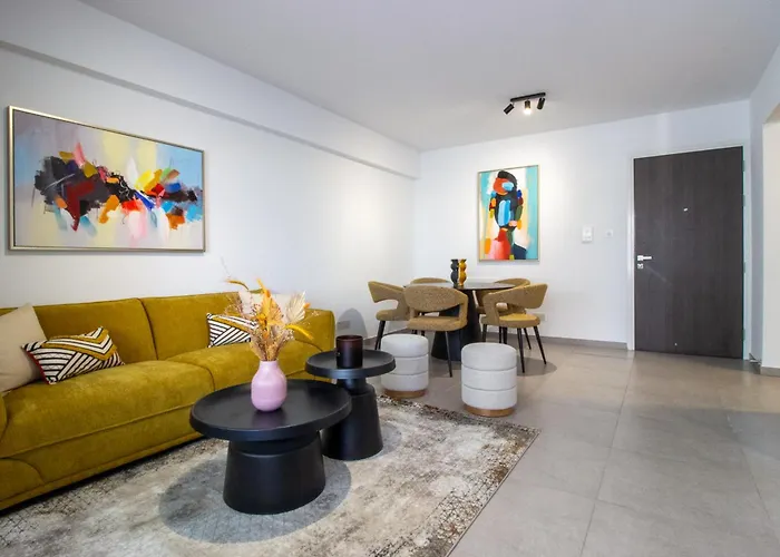 公寓 Modern Retreat - Balcony And Chic Design