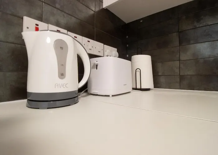 公寓 Modern Retreat - Balcony And Chic Design *